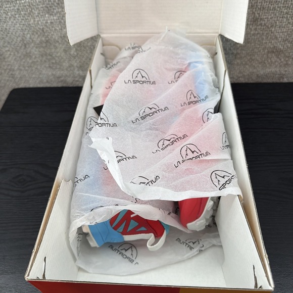 La Sportiva Women's Size 7 Kaptiva Hibiscus Malibu Blue Training Racing Shoe New - Picture 10 of 13